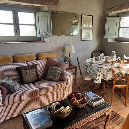 לינה וארוחת בוקר מונטונה Borgo Cardaneto מראה חיצוני תמונה