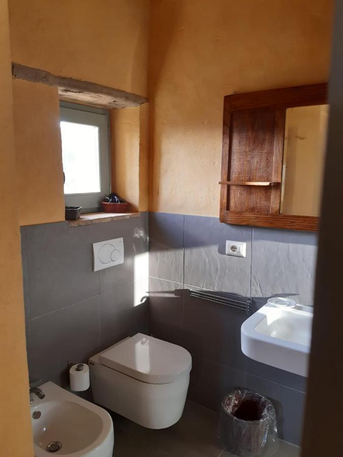 לינה וארוחת בוקר מונטונה Borgo Cardaneto מראה חיצוני תמונה